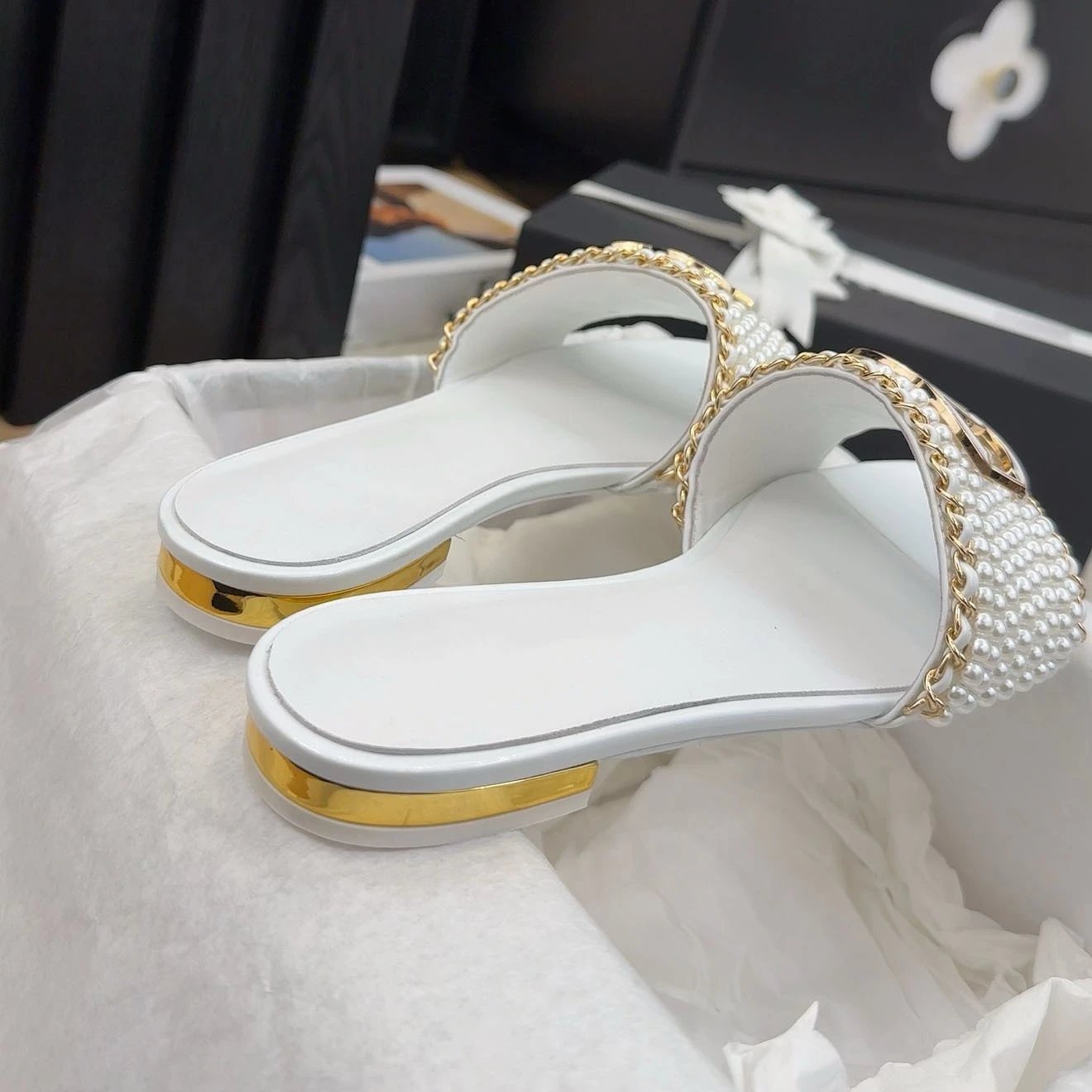 Chanel-Inspired Pearl Chain Slide Sandals Black - 10