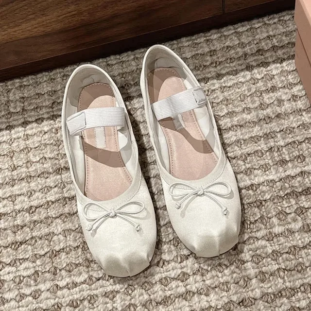 Unbranded Casual Shoes Satin Mary Jane Ballet Flats with Bow and Split Toe product detail image 4