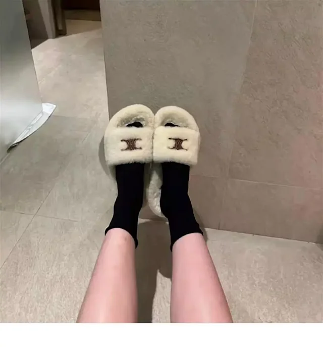 Celine Slippers Triomphe Logo Faux-Fur Slide product detail image 13