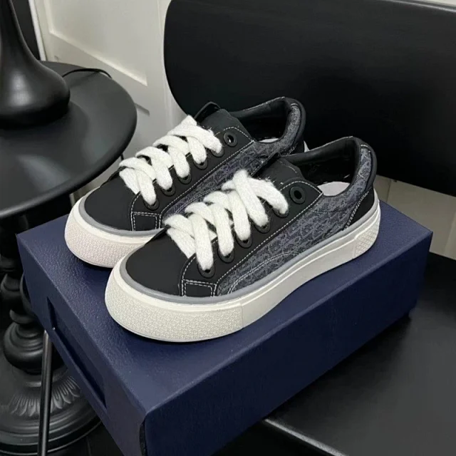Dior Sneakers B33 Low-Top Platform product detail image 1