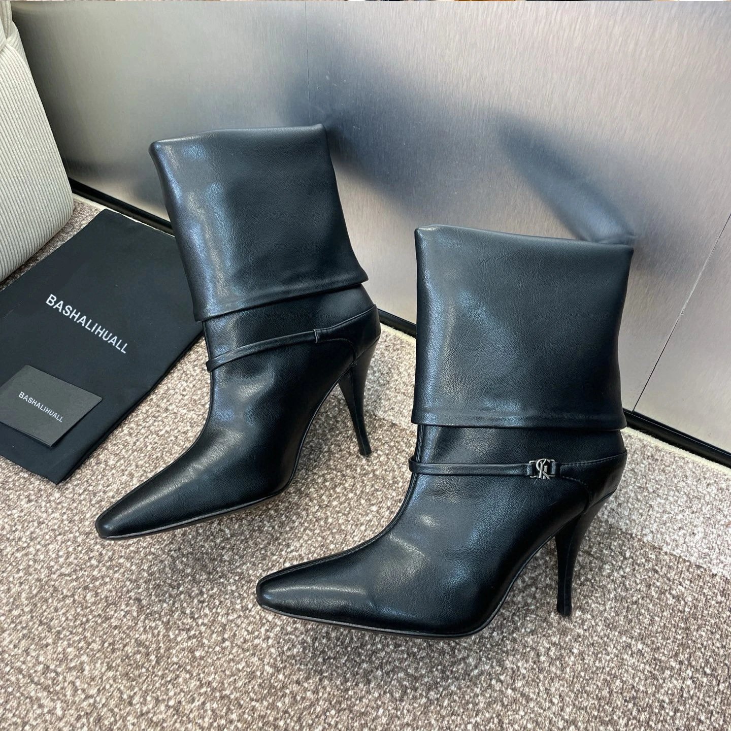 Saint Tears Slouchy Ankle Boots Black Suede Boots - 7