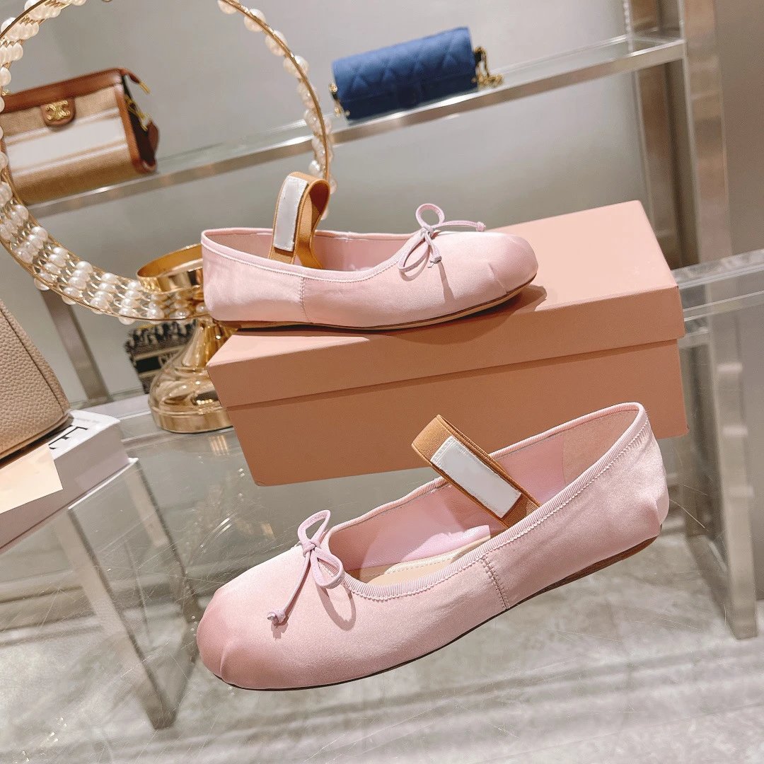 Prada Ballerina Flats Pink Satin Bow Detail Shoes - 7