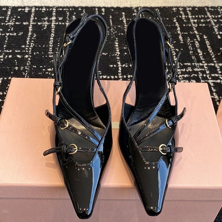 Miu High Heels Patent Leather Pointed-Toe Buckle-Strap Slingback image 3