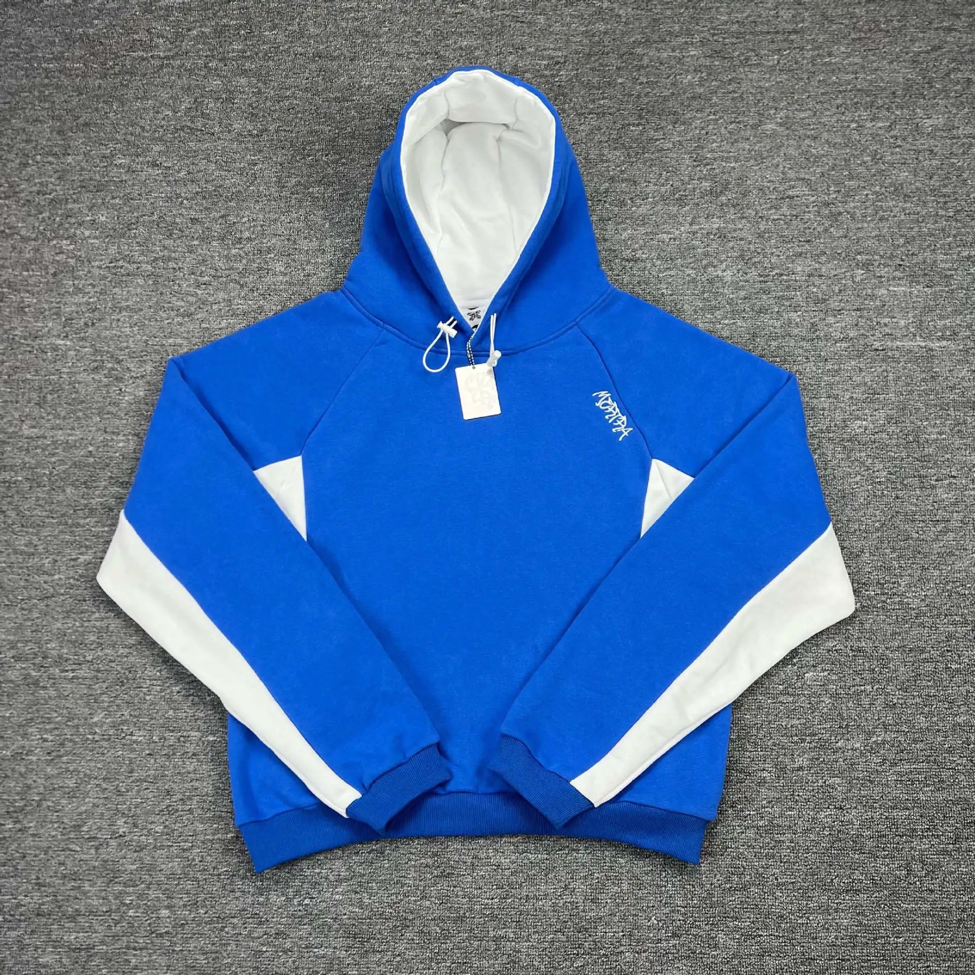 Contrast Embroidered Hoodie Set photo 4