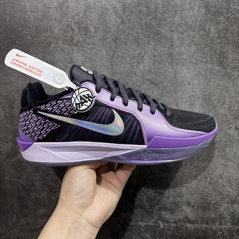 Nike NK Sabrina 2