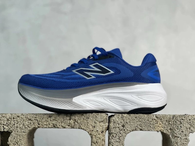 R NB Fresh Foam