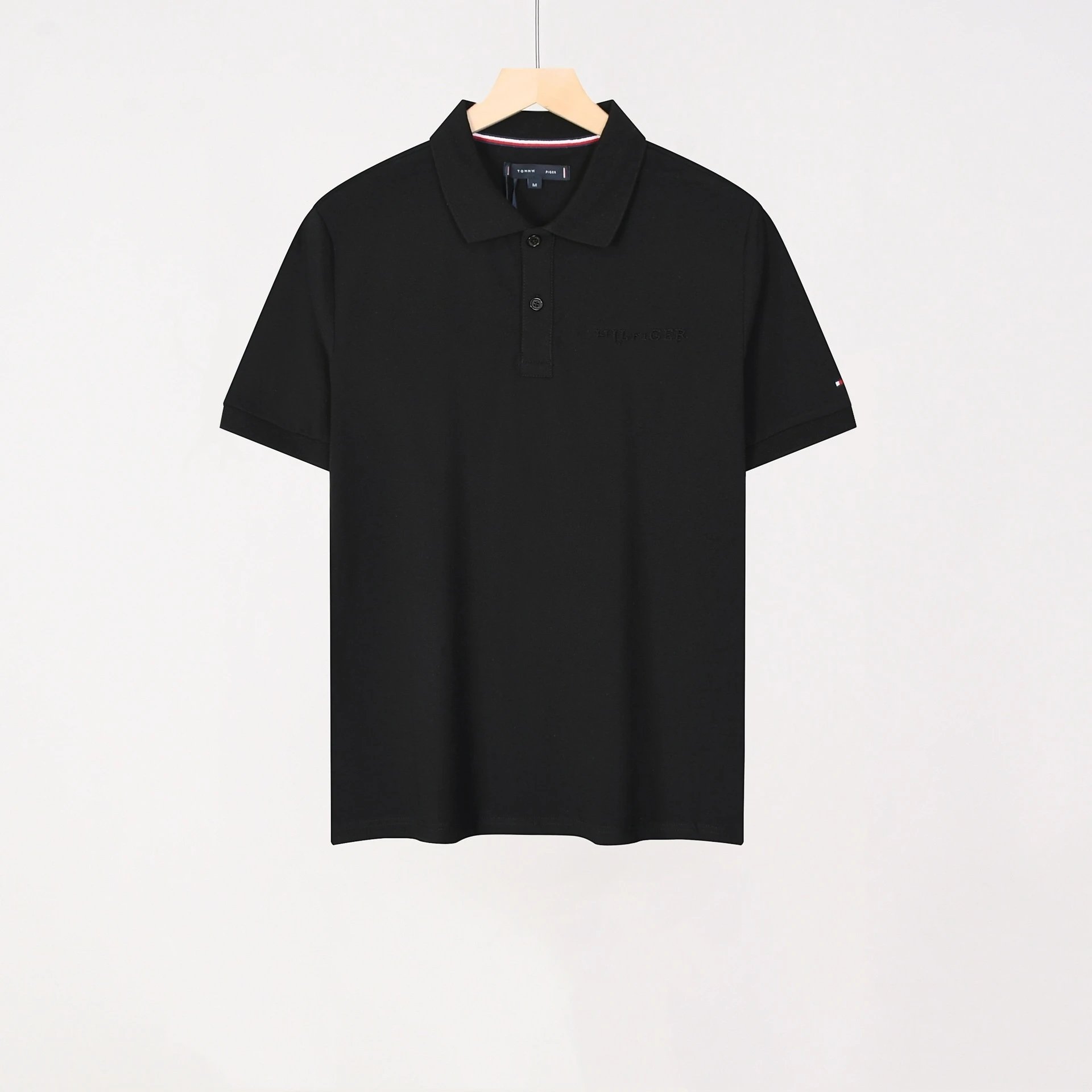 Lacoste Polo — 701 black colorway — USFans Spreadsheet photo