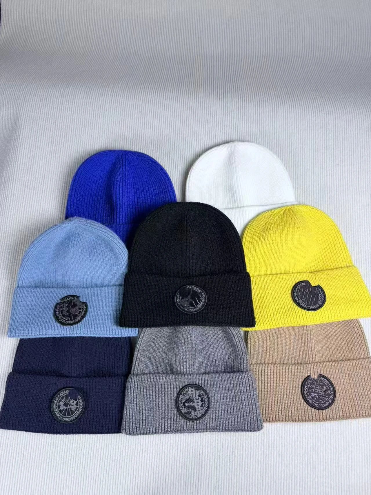 Black Badge Beanie — For other colors, please contact customer service. colorway — USFans Spreadsheet photo