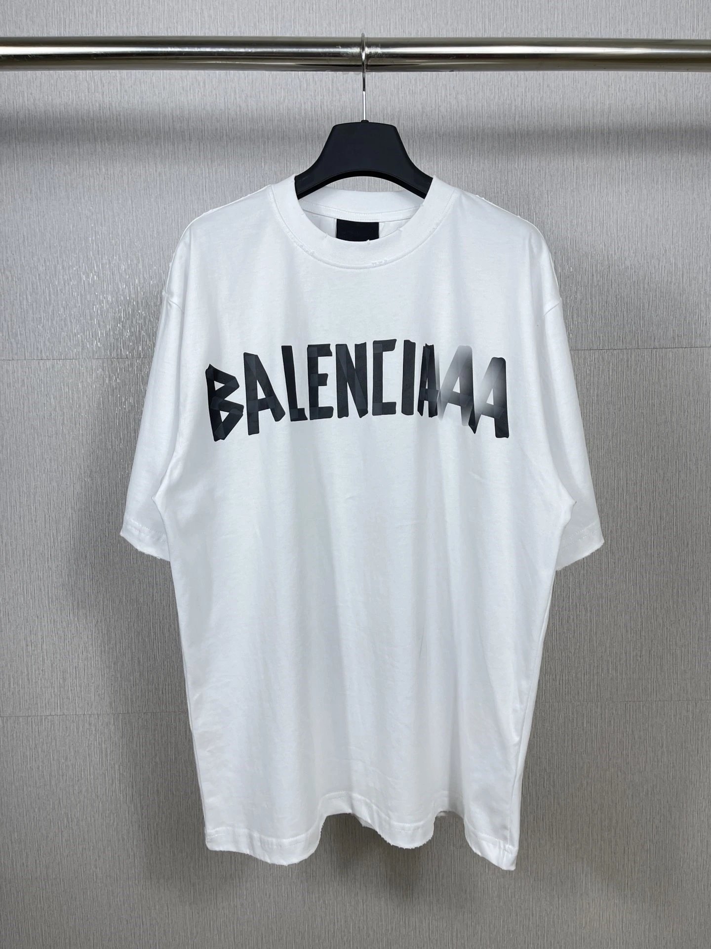 Balenciaga T-Shirts 30+ — white colorway — USFans Spreadsheet photo