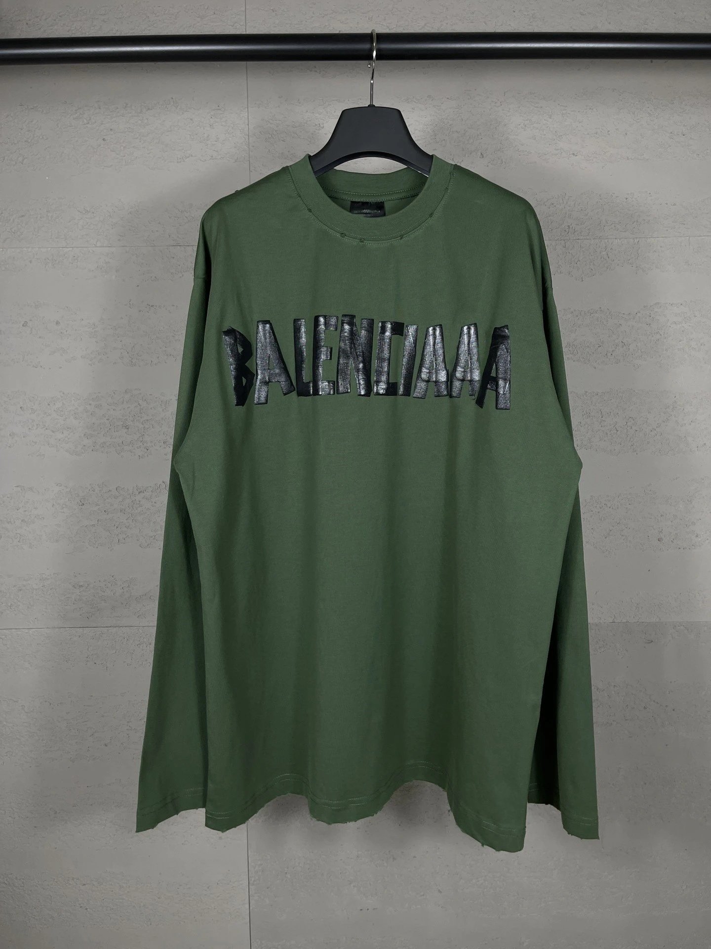 Balenciaga Tape Longsleeve Hoodie — Green colorway — USFans Spreadsheet photo