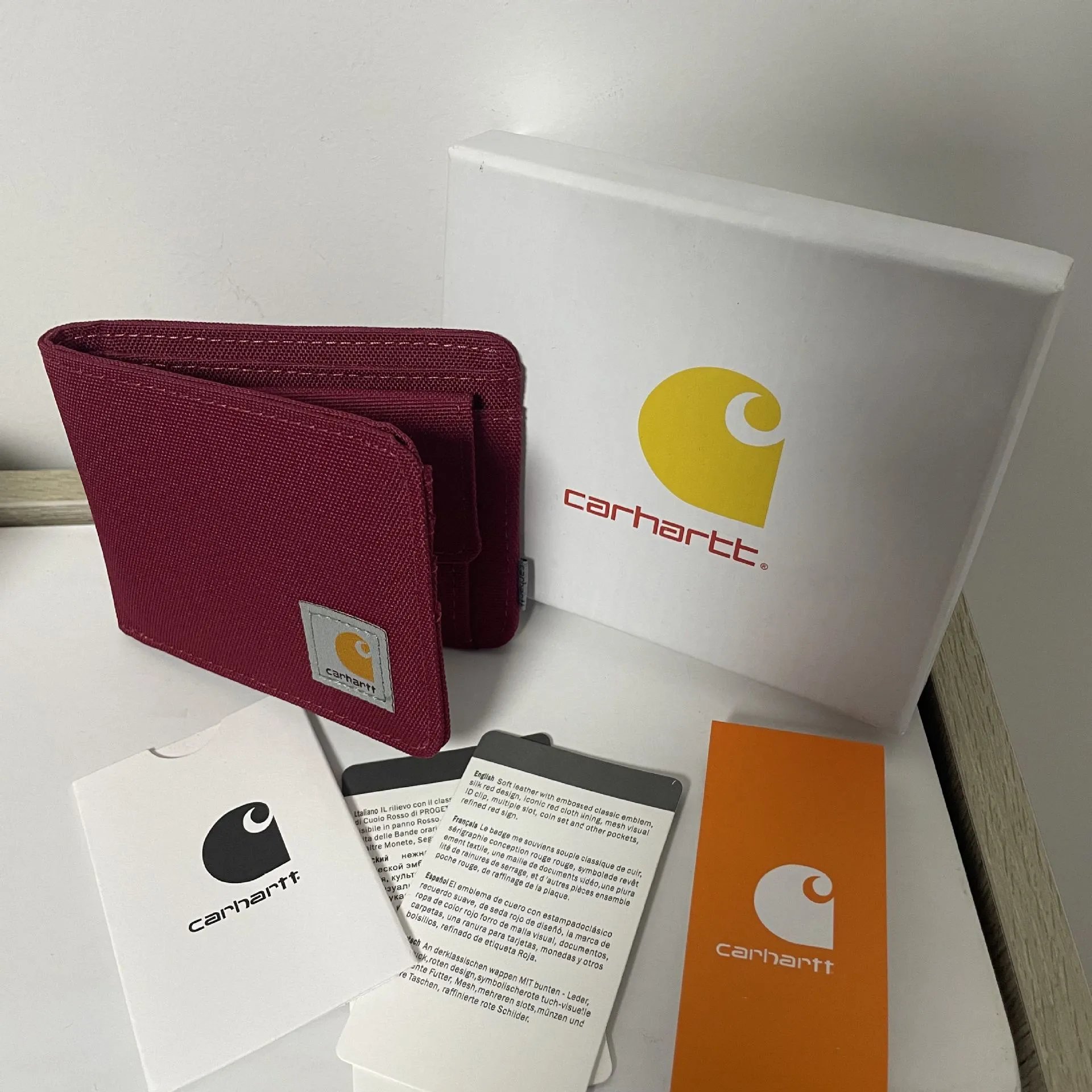 Aape Wallet — car Red colorway — USFans Spreadsheet photo