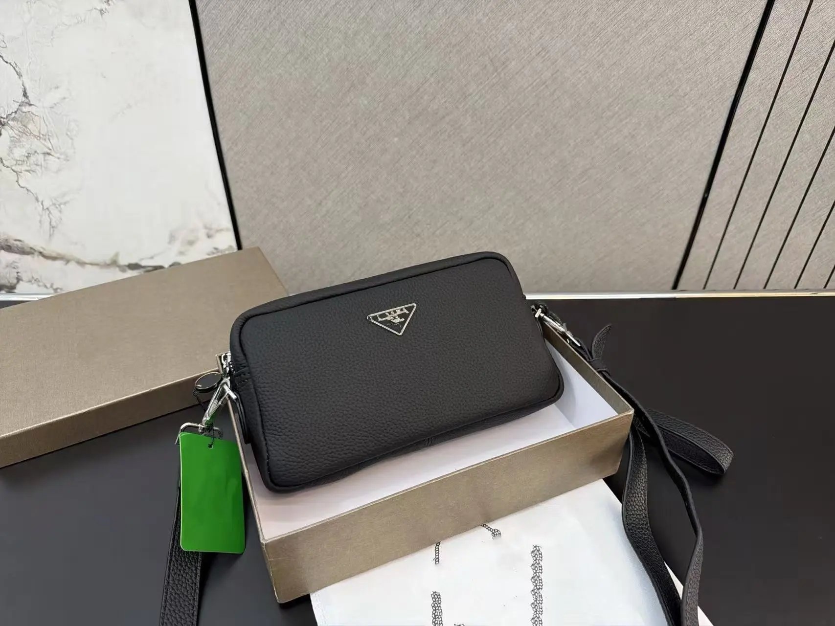 Prada bag — 1 colorway — USFans Spreadsheet photo