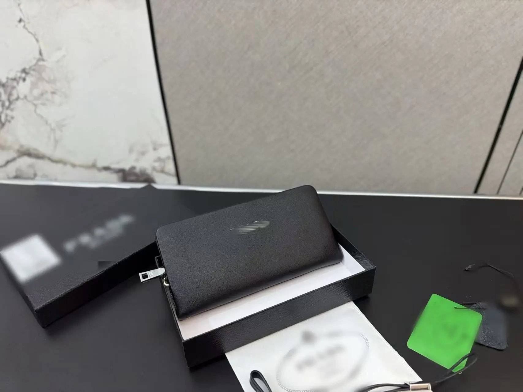 Prada bag — 2 colorway — USFans Spreadsheet photo