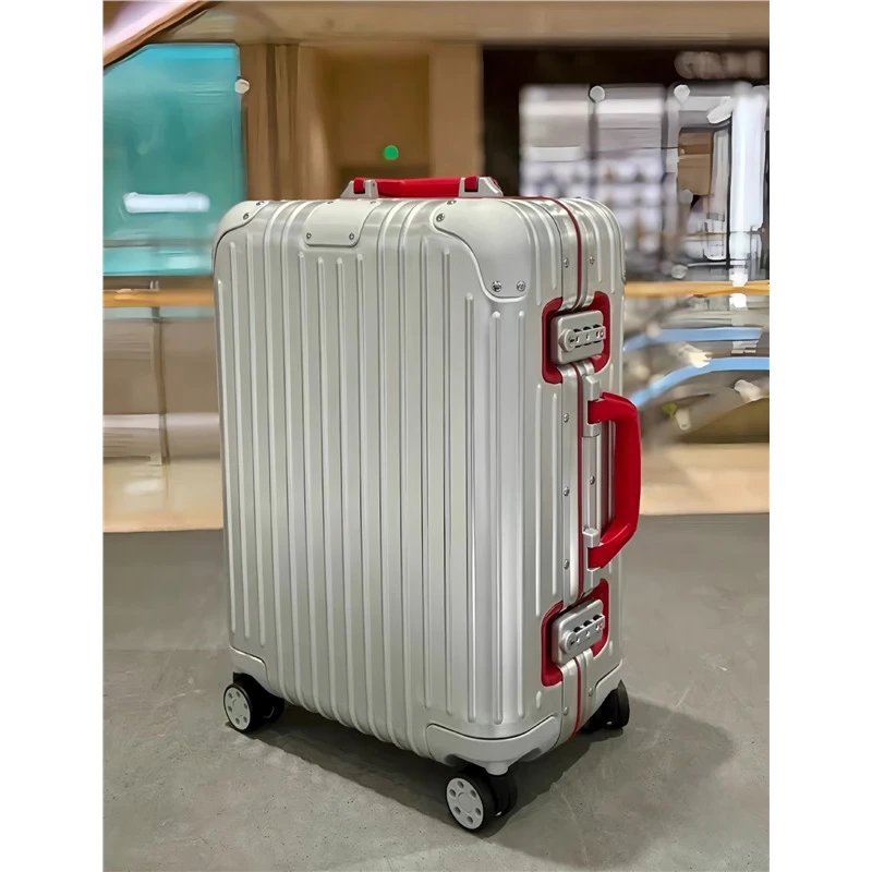 Rimowa Luggage Bag — Magnesium aluminum Twist colorway — USFans Spreadsheet photo