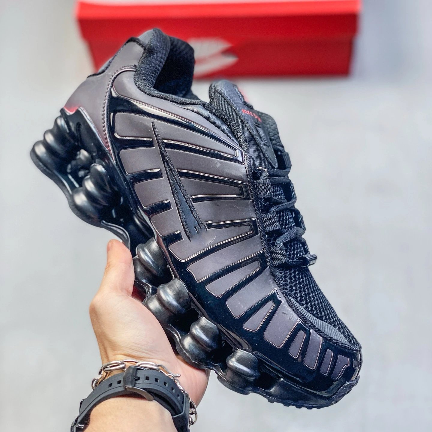 Best Batch Shox All Black — 12 colorway — USFans Spreadsheet photo