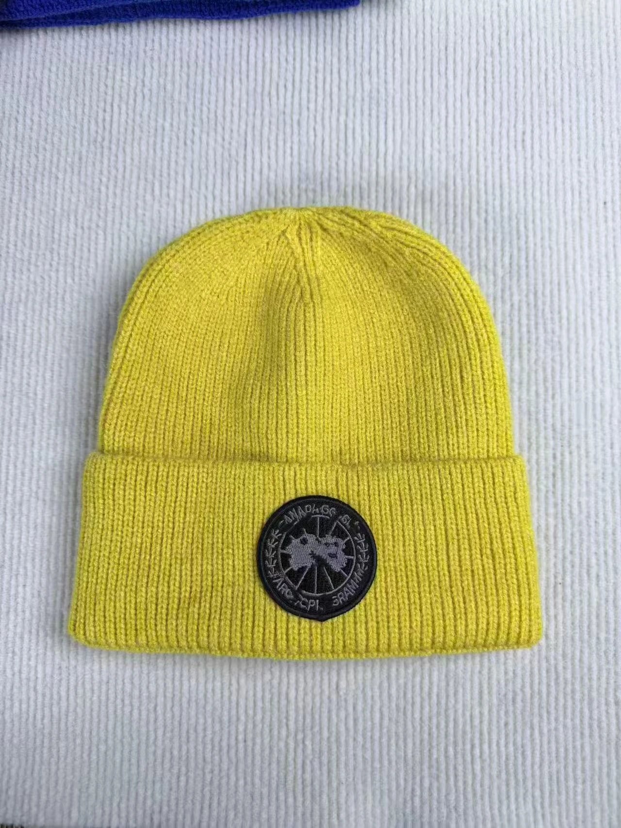 Black Badge Beanie — Black Mark Yellow colorway — USFans Spreadsheet photo