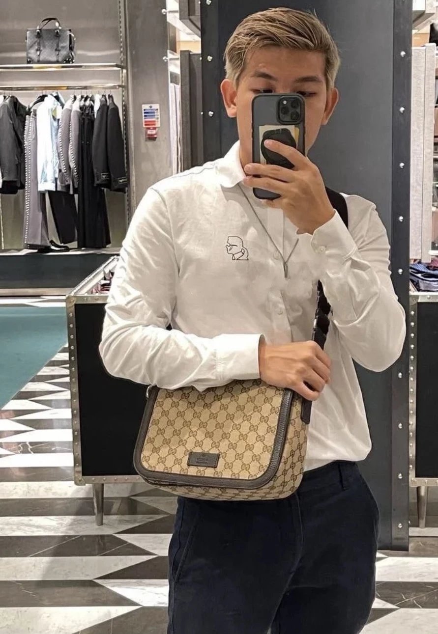 2286 Gucci Cool 2023 New Fabric and Leather Vintage Postman Bag