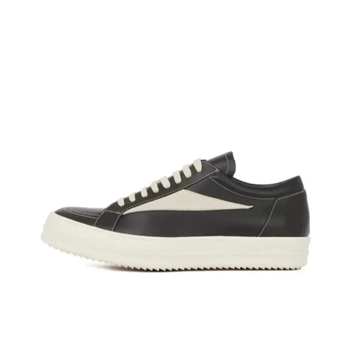 Full Grain Leather Low Top Skate Shoe photo 8