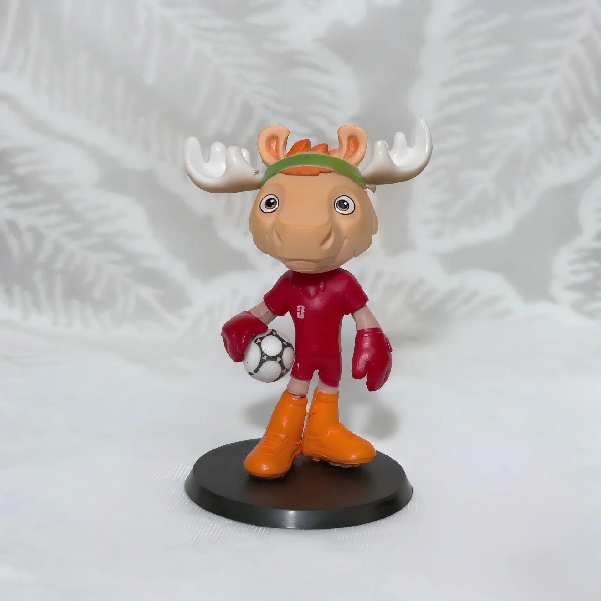 Deer-shaped base – packaged in a bag – small size