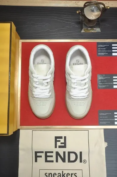 Fendi Fendace FF Logo White Leather Sneakers - 4