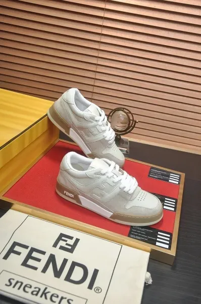 Fendi Fendace FF Logo White Leather Sneakers - 8