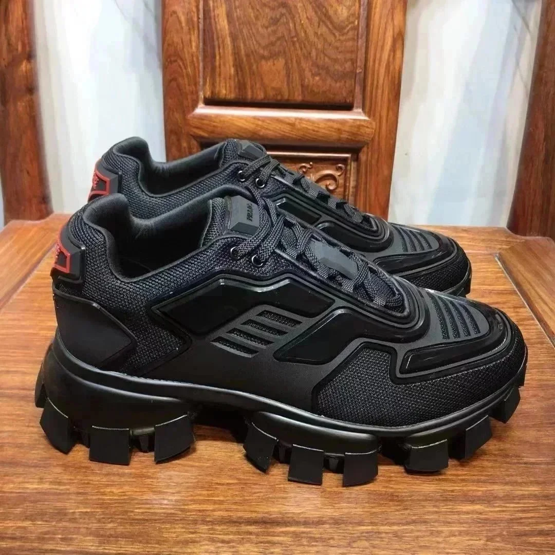 Prada Trail Black Sn