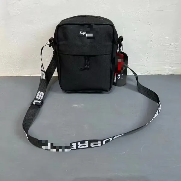 Supreme Shoulder Bag Black Crossbody Bag - 1