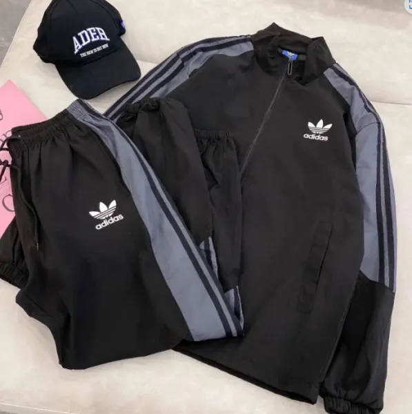 Adidas Originals Track Jacket and Sweatpants Set Black/Gray Tracksuit - 1
