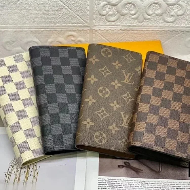 LV Louis Vuitton Wal
