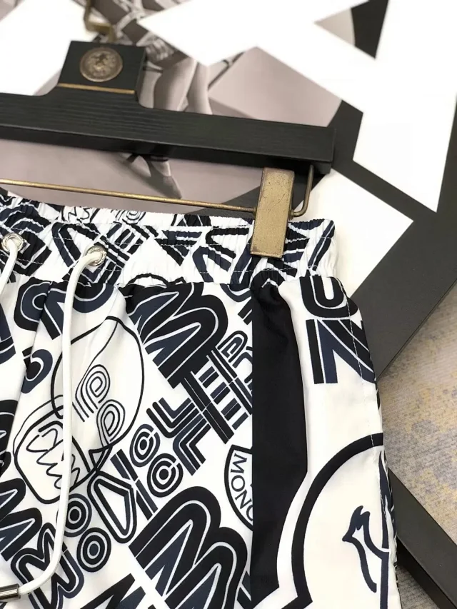 Moncler Shorts Graphic Print Drawstring product detail image 5