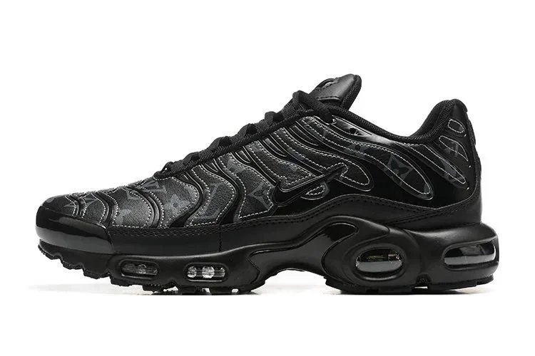 Nike Air Max Plus Silver Metallic Sneakers - 17