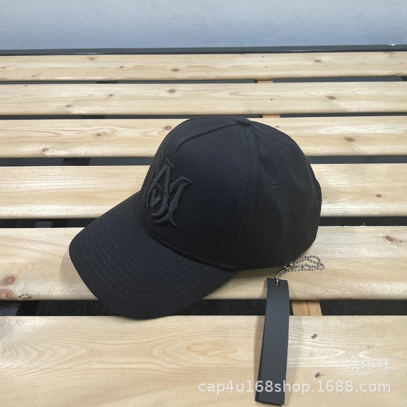 AMI Paris Logo Embroidered Two-Tone Baseball Cap - 24