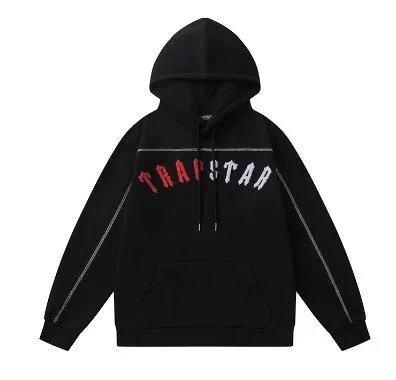 8839红白字母卫衣