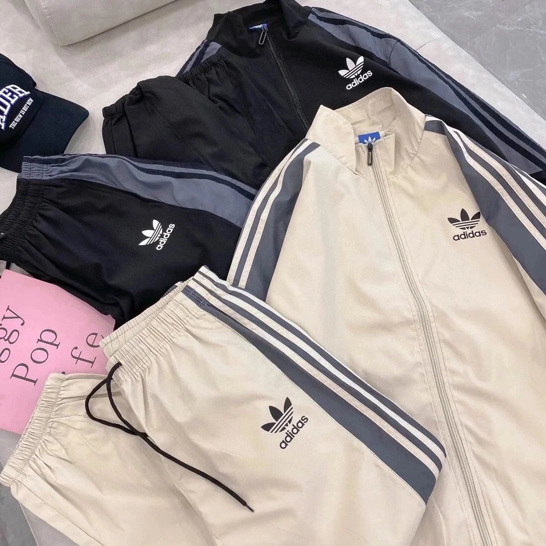 Adidas Originals Track Jacket and Pants Set Beige Navy Tracksuit - 8