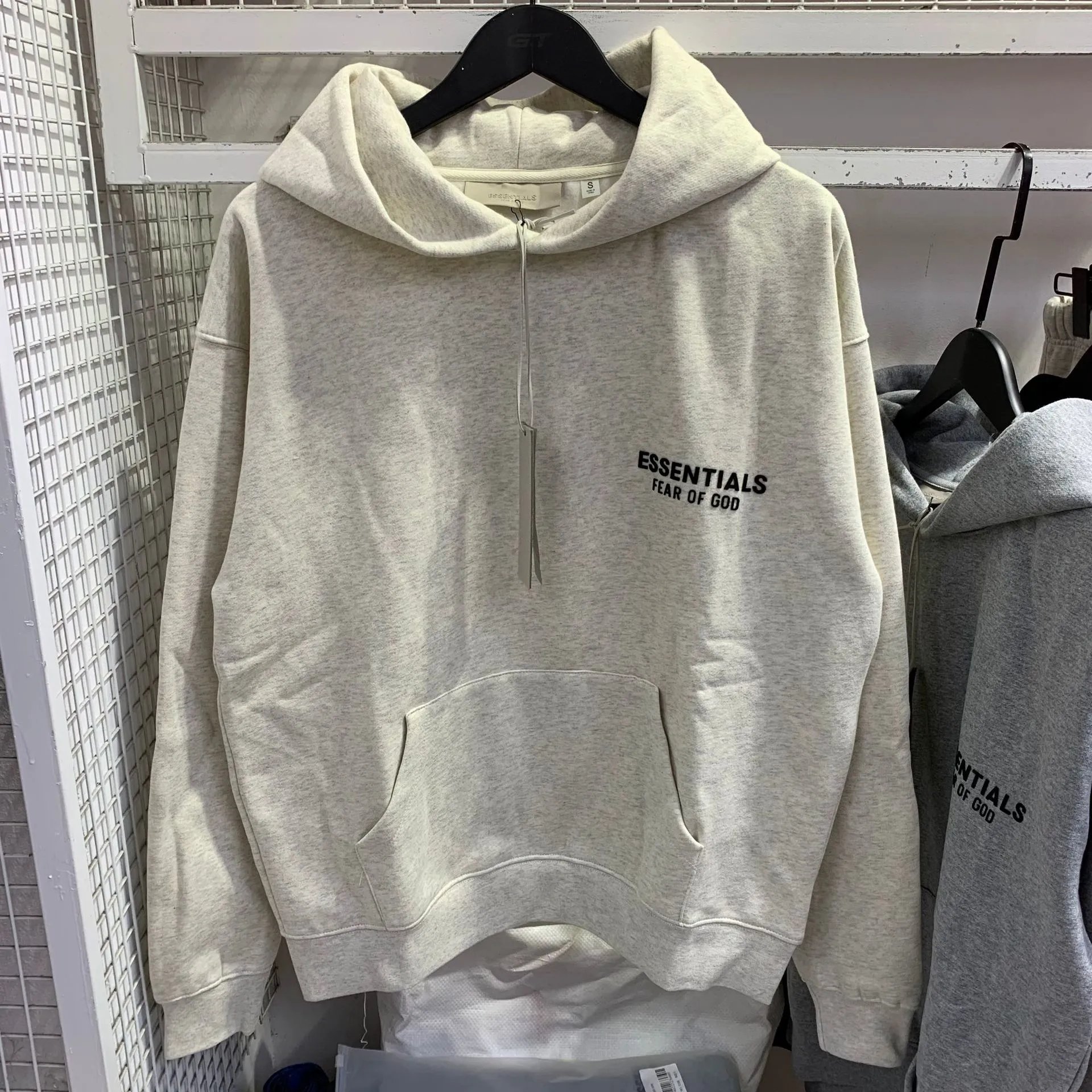 Fear of God Essentials Logo Sweatpants Gray - 10