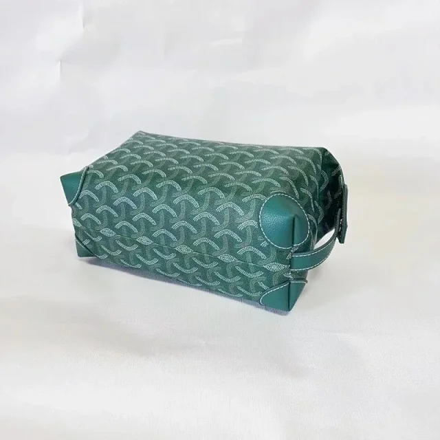 Goyard Travel Bags Goyardine zippered toiletry pouch product detail image 5