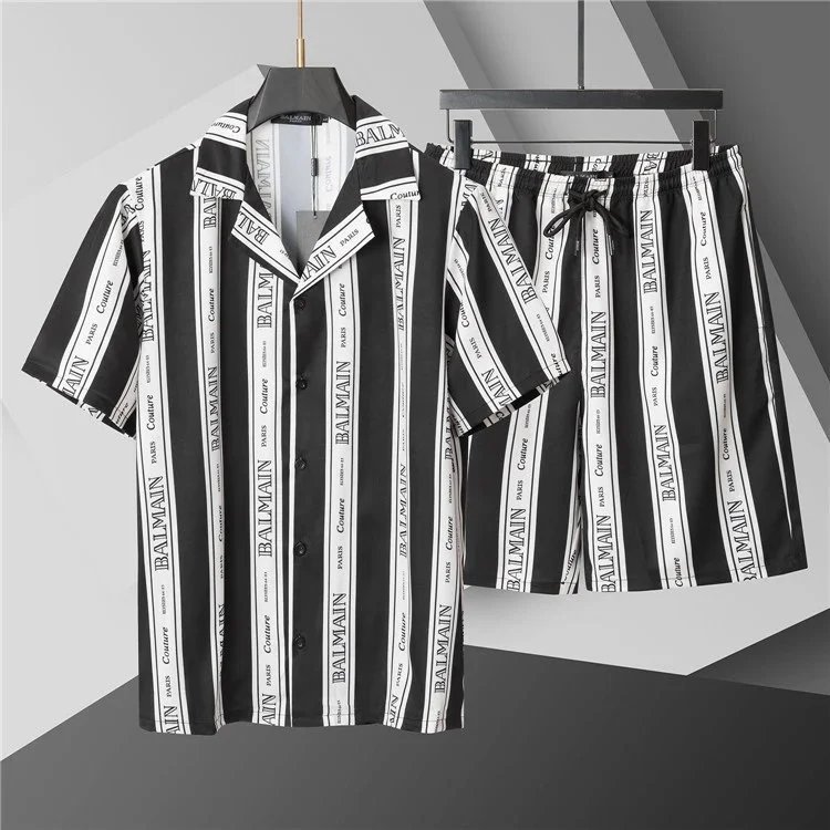 Versace Baroque Print Black and Gold Short-Sleeve Shirt and Shorts Set - 10