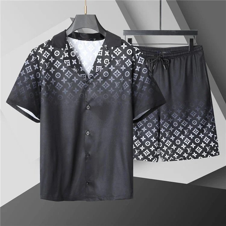 Versace Baroque Print Black and Gold Short-Sleeve Shirt and Shorts Set - 5