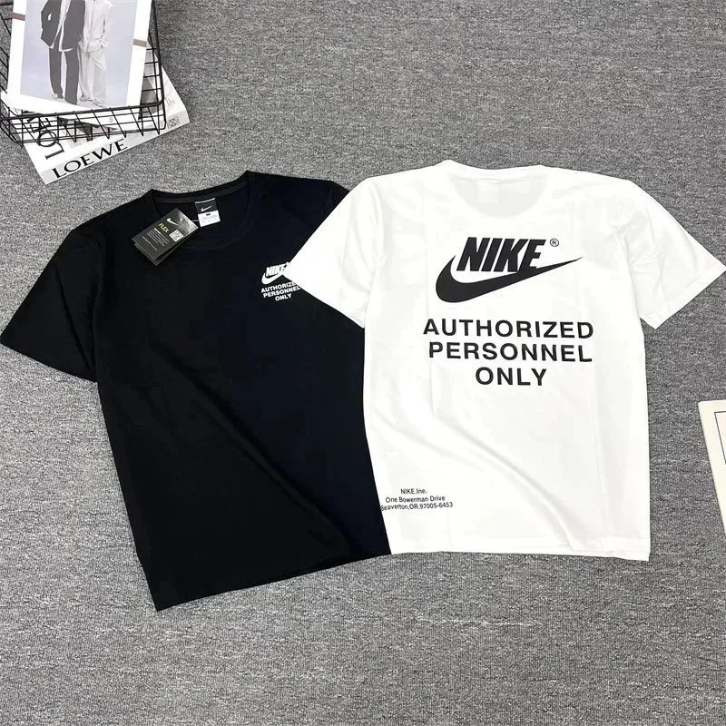 Nike Classic Swoosh Logo Black T-Shirt - 7