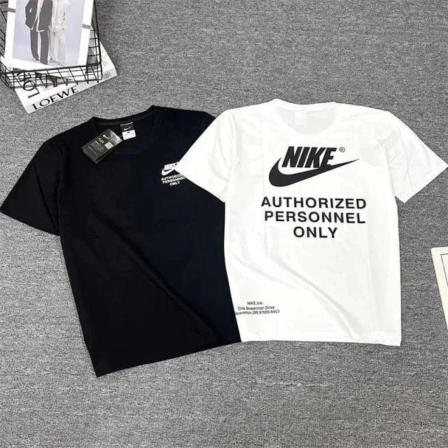 Nike Vests Sleeveless Crewneck Logo Vest product detail image 6
