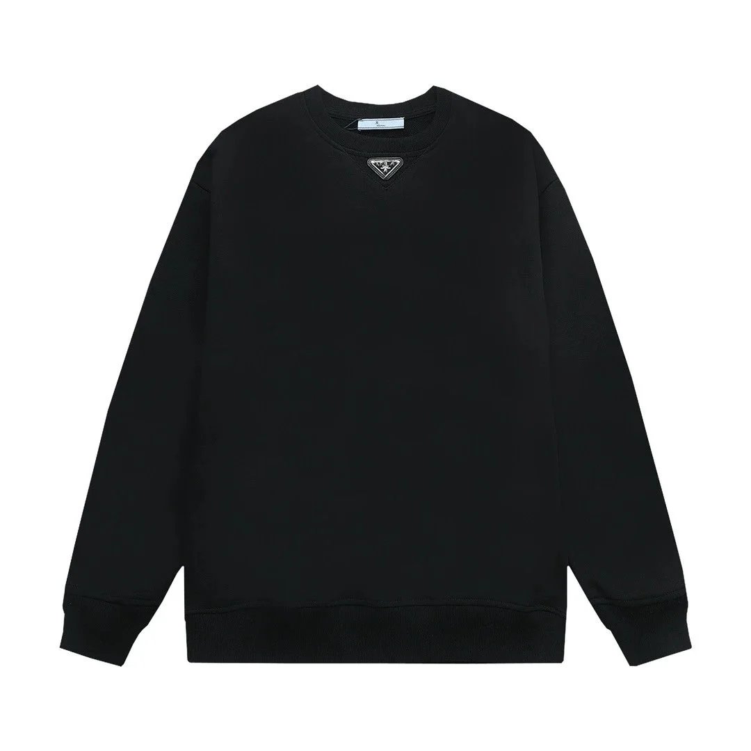 黑色 （贴领金属三角标）