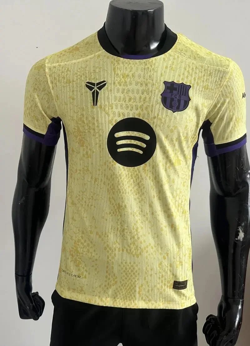 FC Barcelona x Spotify x Nike Kobe Collection Away Jersey Yellow - 1