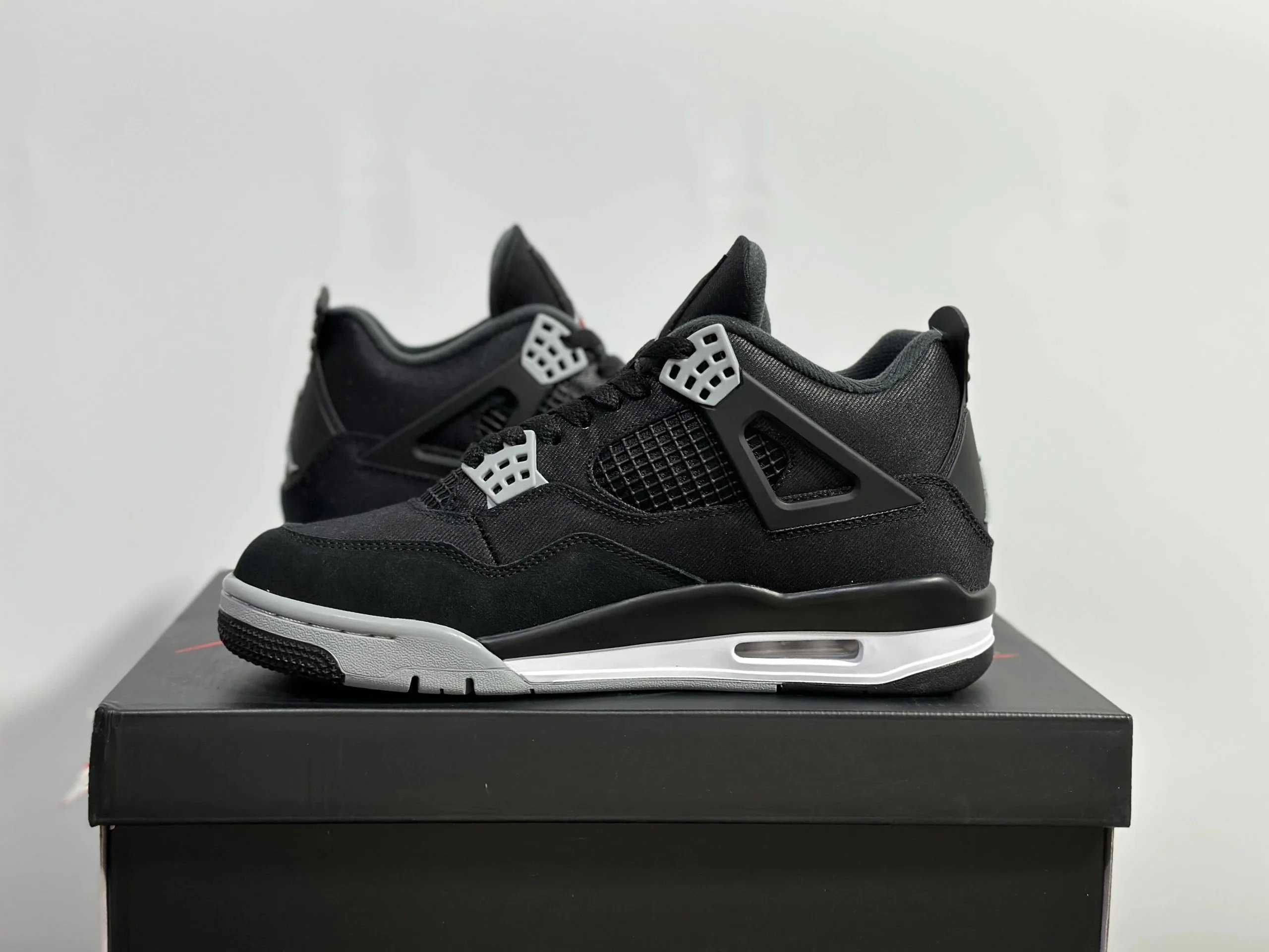 Air Jordan 4 Retro 'Black Canvas' Sneakers