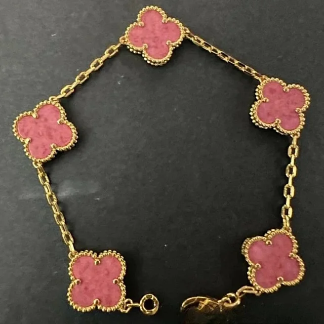 Unbranded Jewelry Five-Motif Clover Chain Bracelet product detail image 8