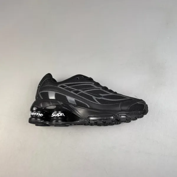 Nike Shox R4 Black Yellow Gold Sneakers - 15