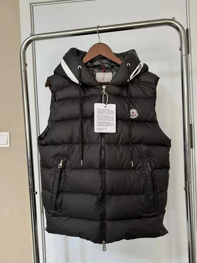 Moncler Vests Hooded puffer vest product detail image 5
