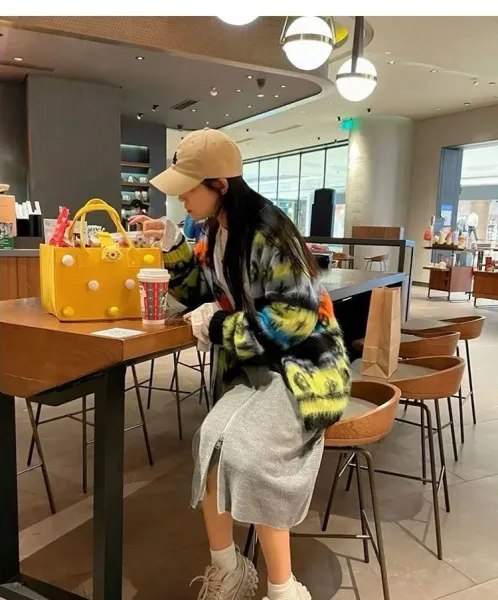 Off-White Diagonal Arrow Tech Runner Beige Chunky Sneakers - 17