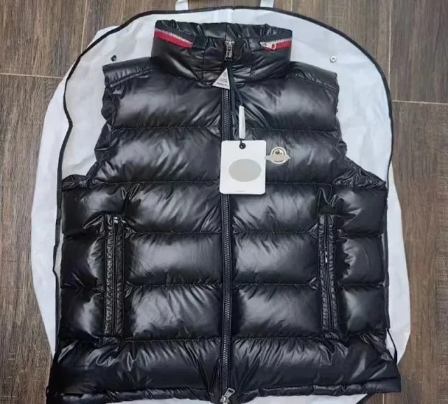 Moncler Vests Hooded puffer vest product detail image 7