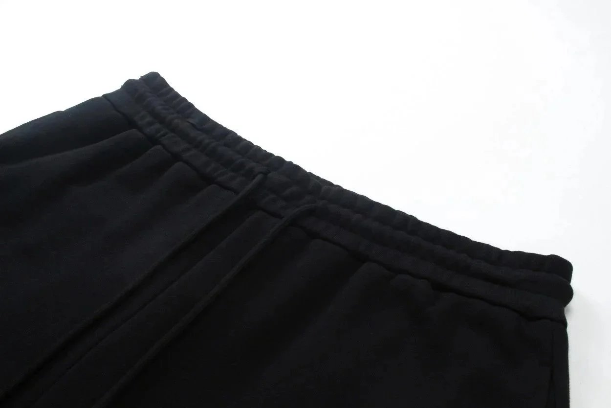 Burberry Tiger-Embroidered Drawstring Shorts Black - 6