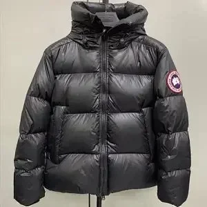 Fendi Down Jackets FF Logo-Trim Hooded Jacket product detail image 7
